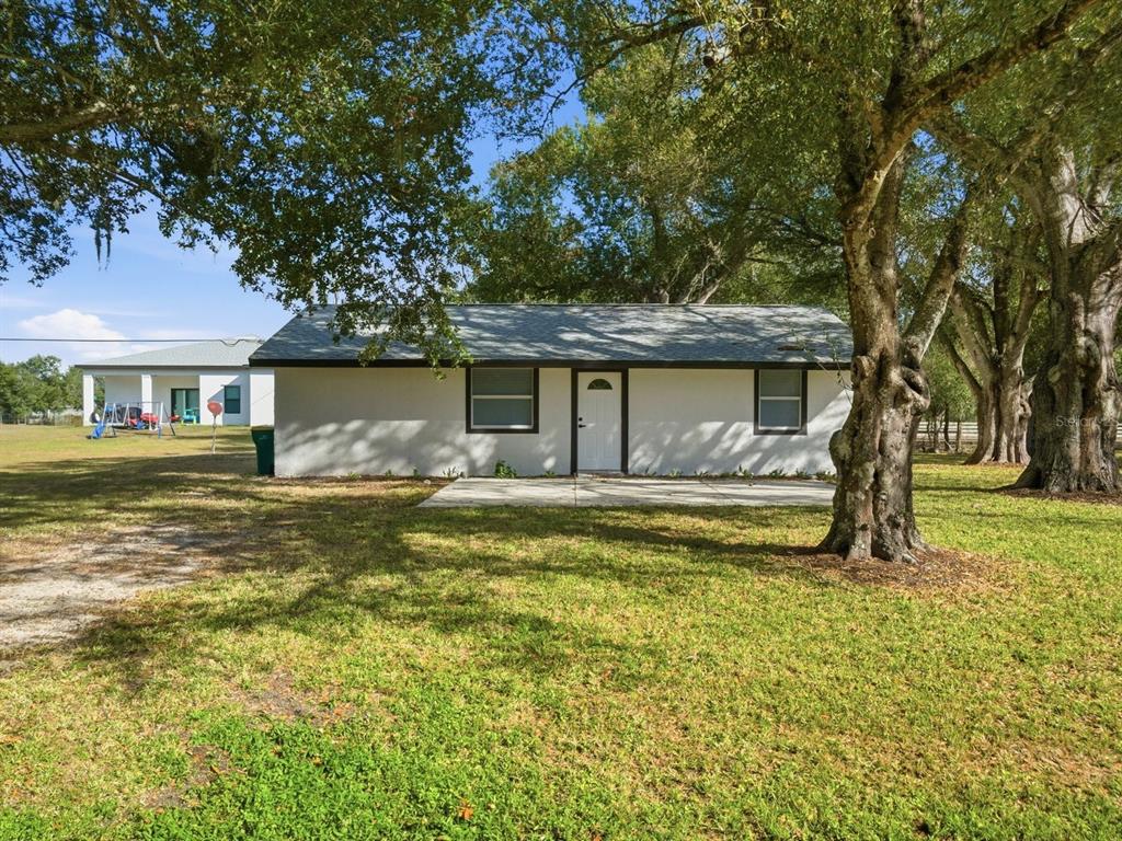 390 HAZEL CIRCLE