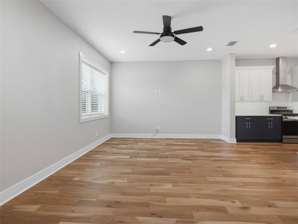 809 OAK BEND LANE, DUNEDIN, FL — photo 5 of 30