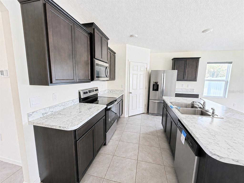 597 J T SANCHO STREET SW, PALM BAY, FL — photo 4 of 18