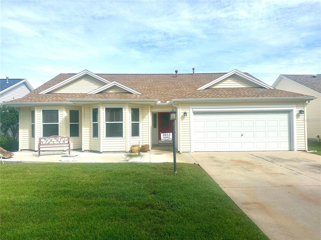 3033 HILLSIDE LANE