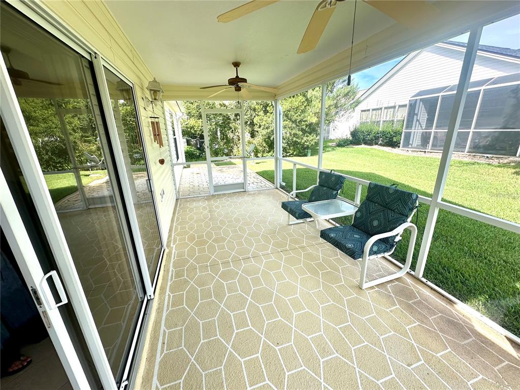 3033 HILLSIDE LANE, THE VILLAGES, FL — photo 3 of 18