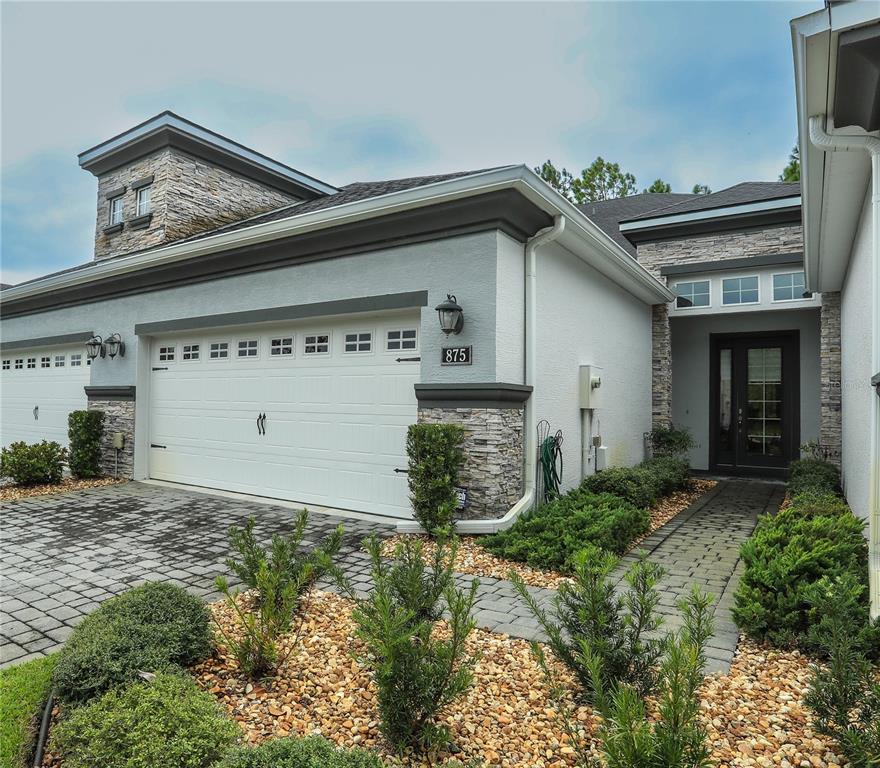 875 PINEWOOD DRIVE