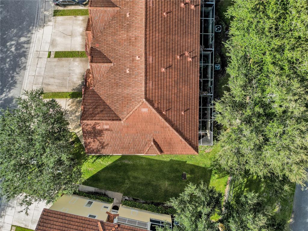 1266 S BEACH CIRCLE, KISSIMMEE, FL — photo 2 of 29