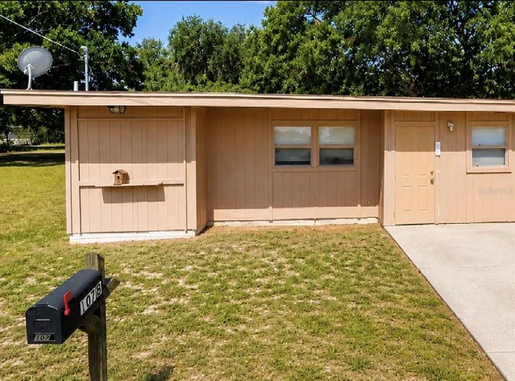 107 LAKE ELIZABETH DRIVE UNIT B
