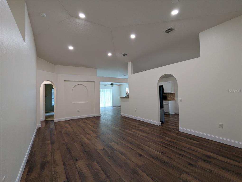 14237 NW 159TH PLACE, ALACHUA, FL — photo 5 of 30