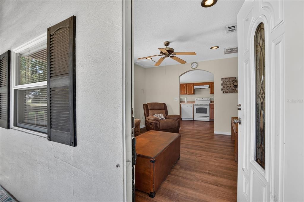 140 WILLIAMS STREET, MULBERRY, FL — photo 4 of 30