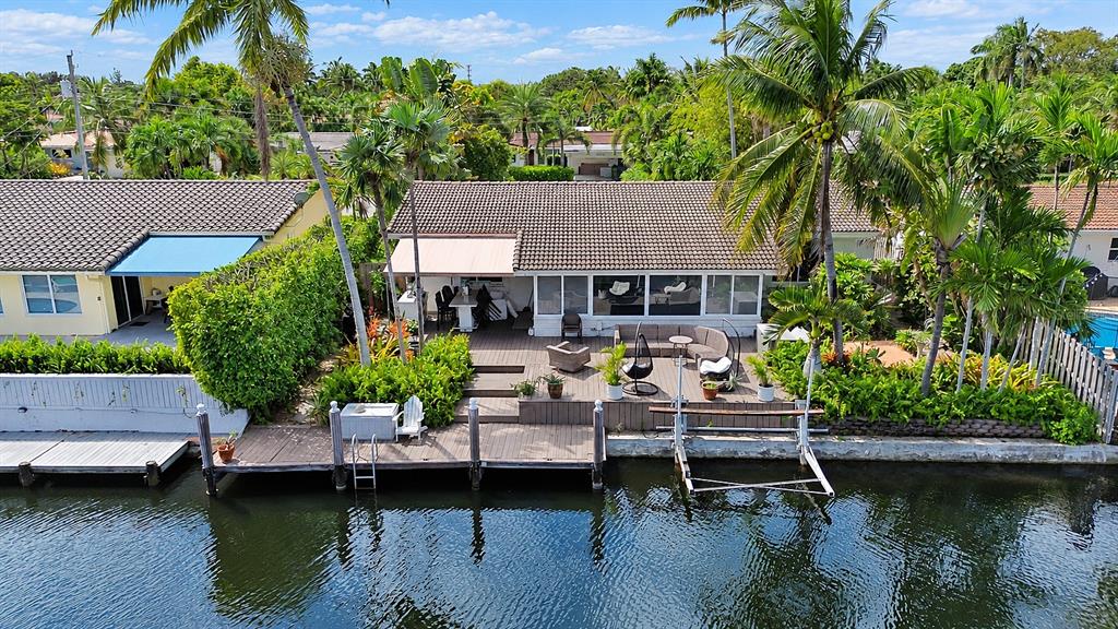 2142 NE 17TH AVENUE, WILTON MANORS, FL — photo 2 of 30