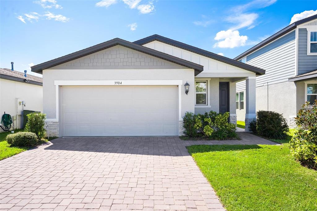 3904 BRANT PLACE
