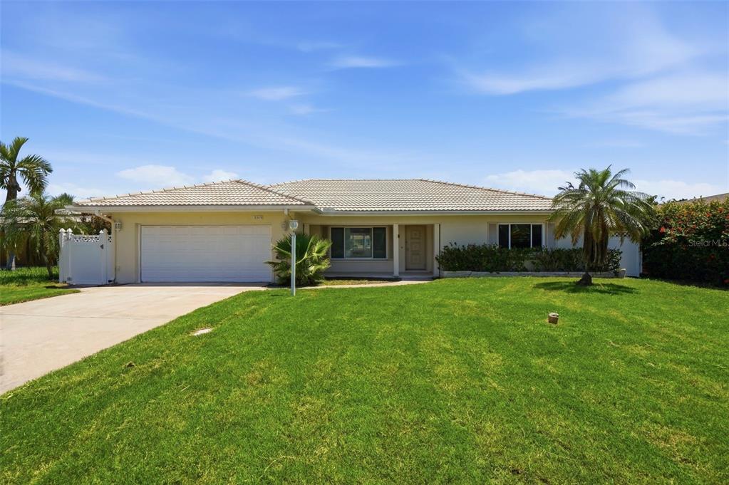 12525 4TH ST E, TREASURE ISLAND, FL — photo 2 of 30