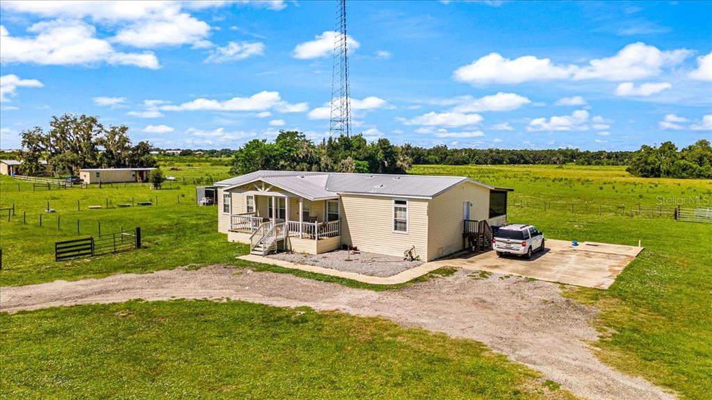 1703 ZIPPERER ROAD, BRADENTON, FL — photo 2 of 30