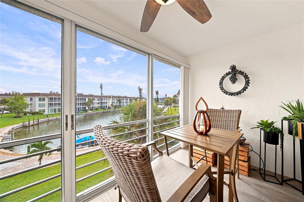 4370 CHATHAM DRIVE UNIT 304, LONGBOAT KEY, FL — photo 2 of 30