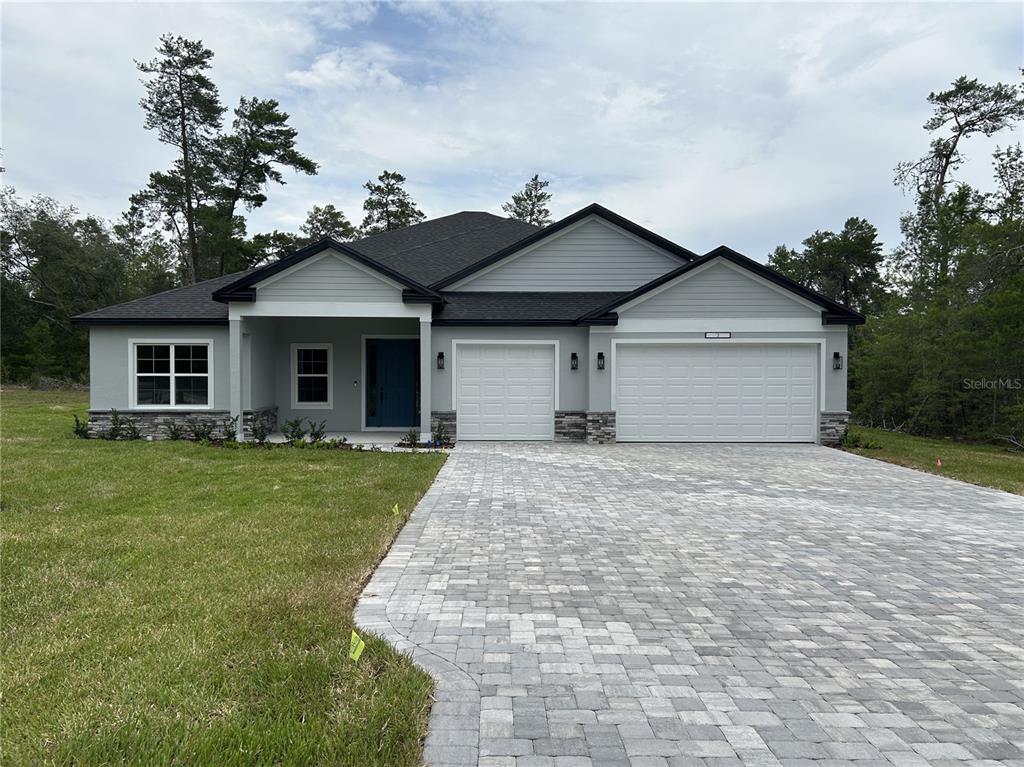 2040 W TALL OAKS DRIVE