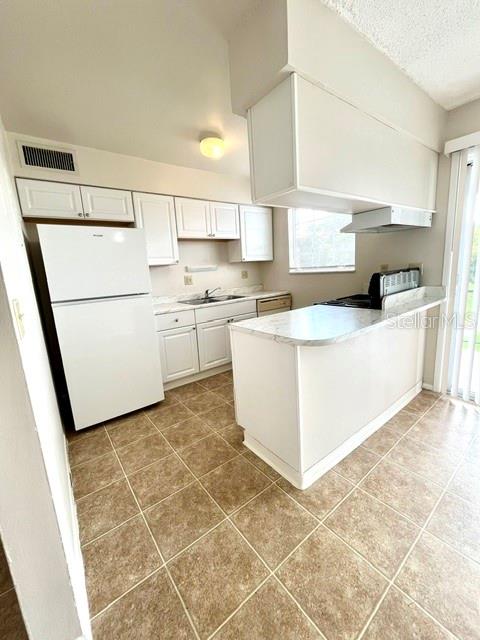 5325 CURRY FORD ROAD UNIT B205, ORLANDO, FL — photo 3 of 22