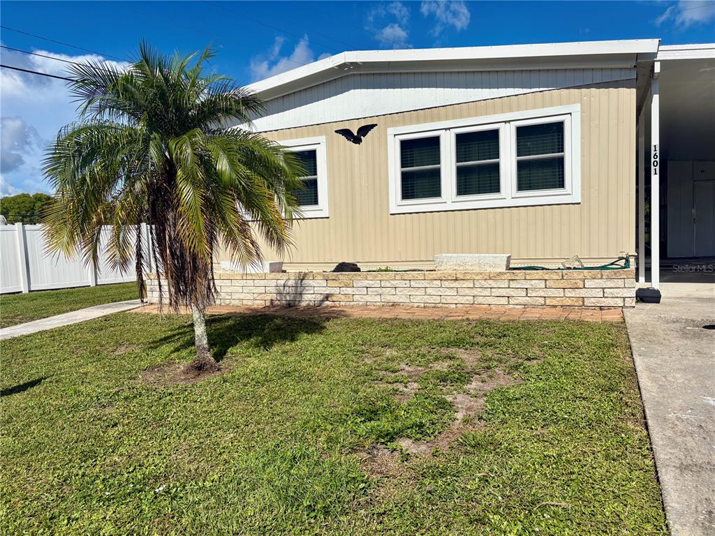 1601 MIDLOTHIAN STREET, SARASOTA, FL — photo 2 of 30
