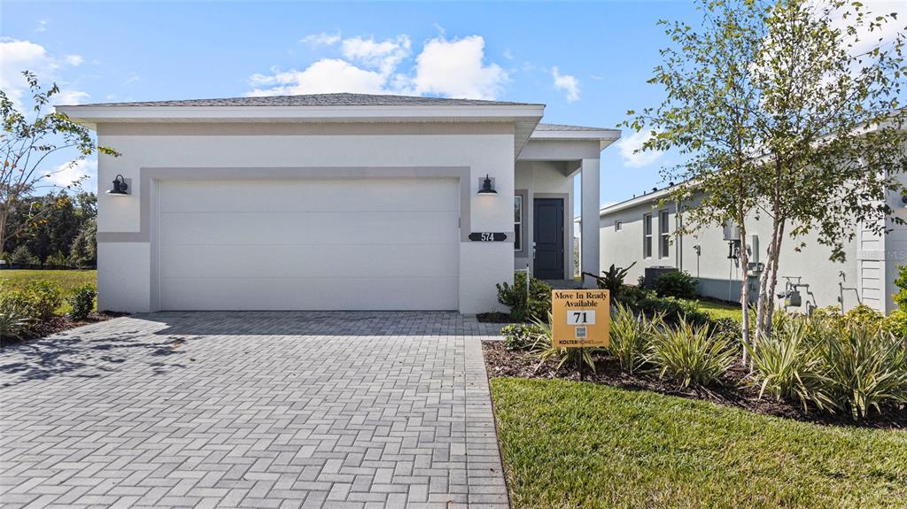 574 HAMMOCK OAKS BOULEVARD