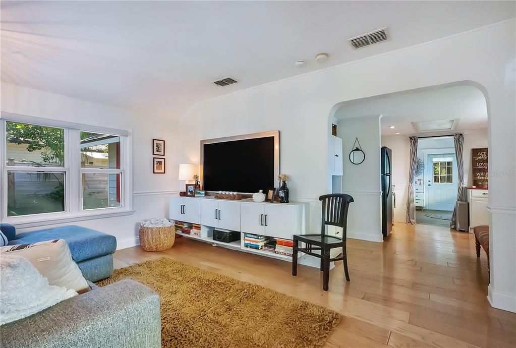 628 FOREST STREET, WINDERMERE, FL — photo 5 of 30