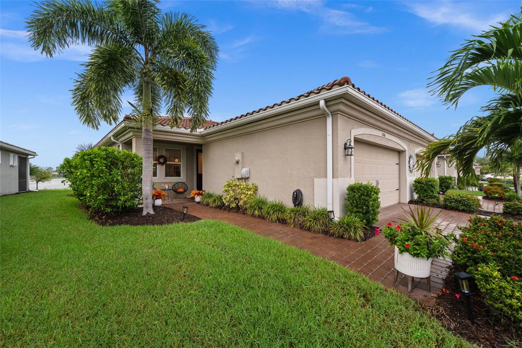 11706 SISTINE LANE, VENICE, FL — photo 2 of 45