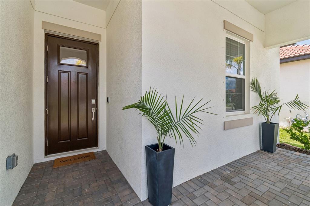 17307 BLUE WALK STREET, WIMAUMA, FL — photo 5 of 30