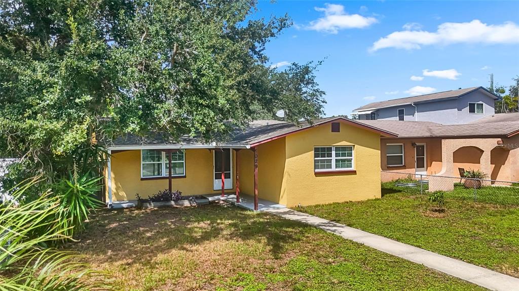 5029 EMERSON AVENUE S, ST PETERSBURG, FL — photo 2 of 30