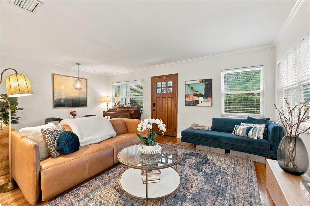 4200 W EMPEDRADO STREET, TAMPA, FL — photo 4 of 25