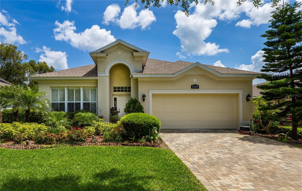 1209 TRENTWOOD COURT
