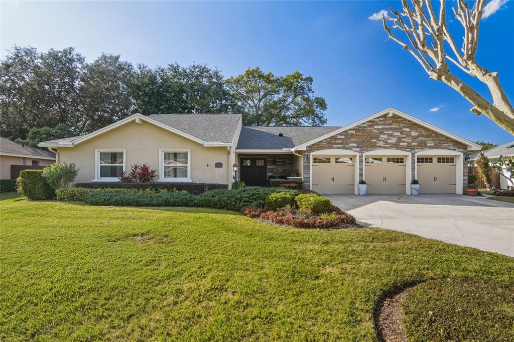 6334 OAK MEADOW BEND