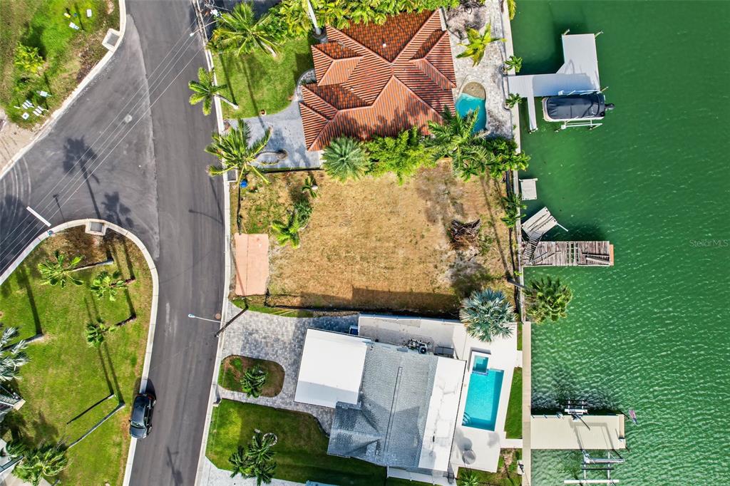 14105 E PARSLEY DRIVE, MADEIRA BEACH, FL — photo 5 of 7