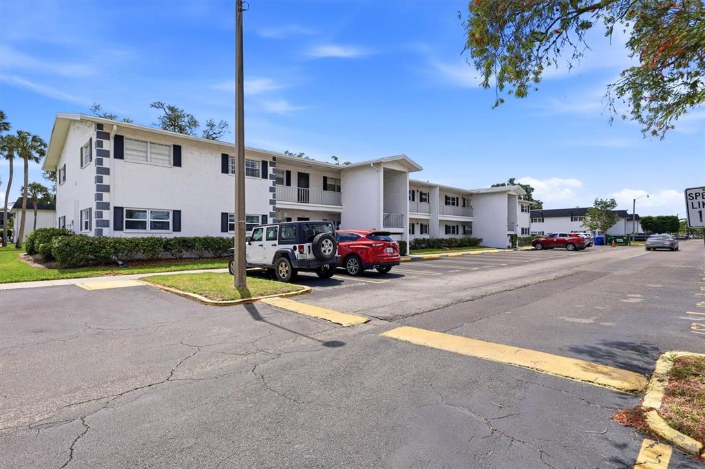 202 46TH AVENUE TERRACE W UNIT 404