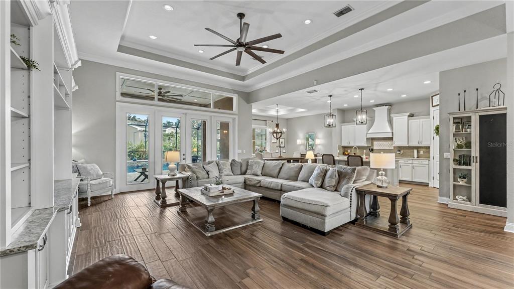 1539 HOLLINGSWORTH CREEK COURT, LAKELAND, FL — photo 4 of 30