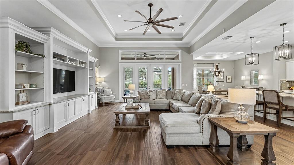 1539 HOLLINGSWORTH CREEK COURT, LAKELAND, FL — photo 5 of 30