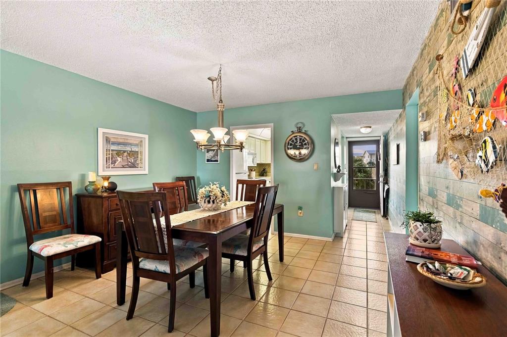 3617 LAKE BAYSHORE DRIVE UNIT 401, BRADENTON, FL — photo 5 of 30