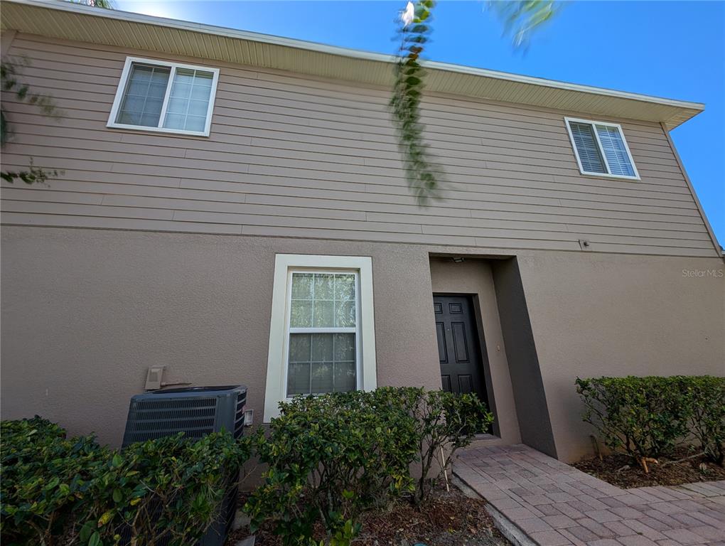 2203 CHATHAM PLACE DRIVE, ORLANDO, FL — photo 3 of 29