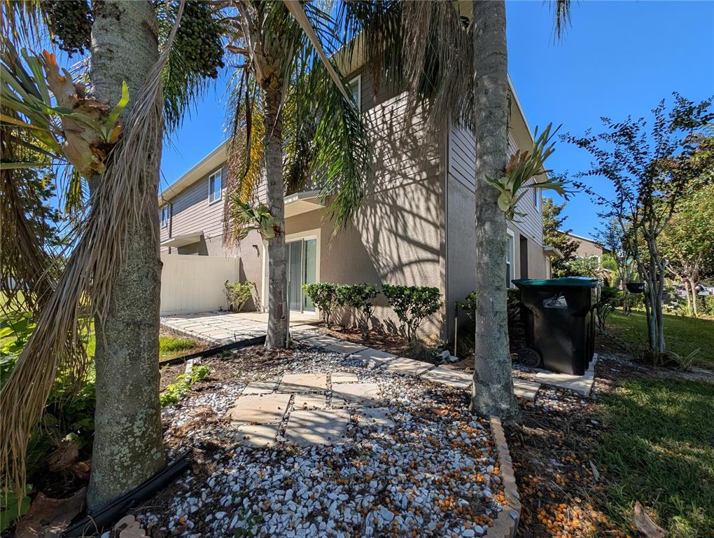 2203 CHATHAM PLACE DRIVE, ORLANDO, FL — photo 4 of 29