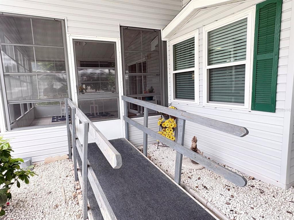 809 STARBOARD AVENUE, EDGEWATER, FL — photo 2 of 30