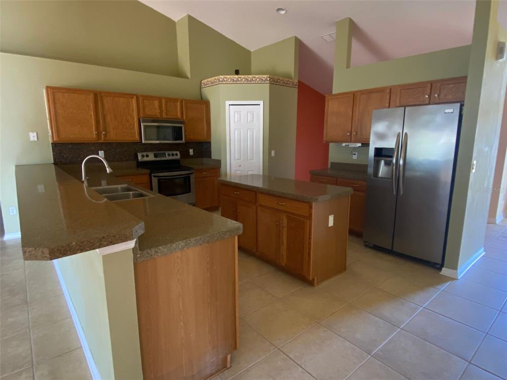 102 TALAVERA LANE, KISSIMMEE, FL — photo 5 of 20