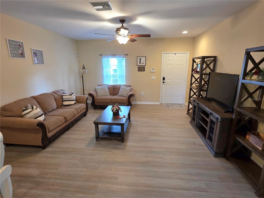 15801 STABLE RUN DRIVE, SPRING HILL, FL — photo 3 of 34