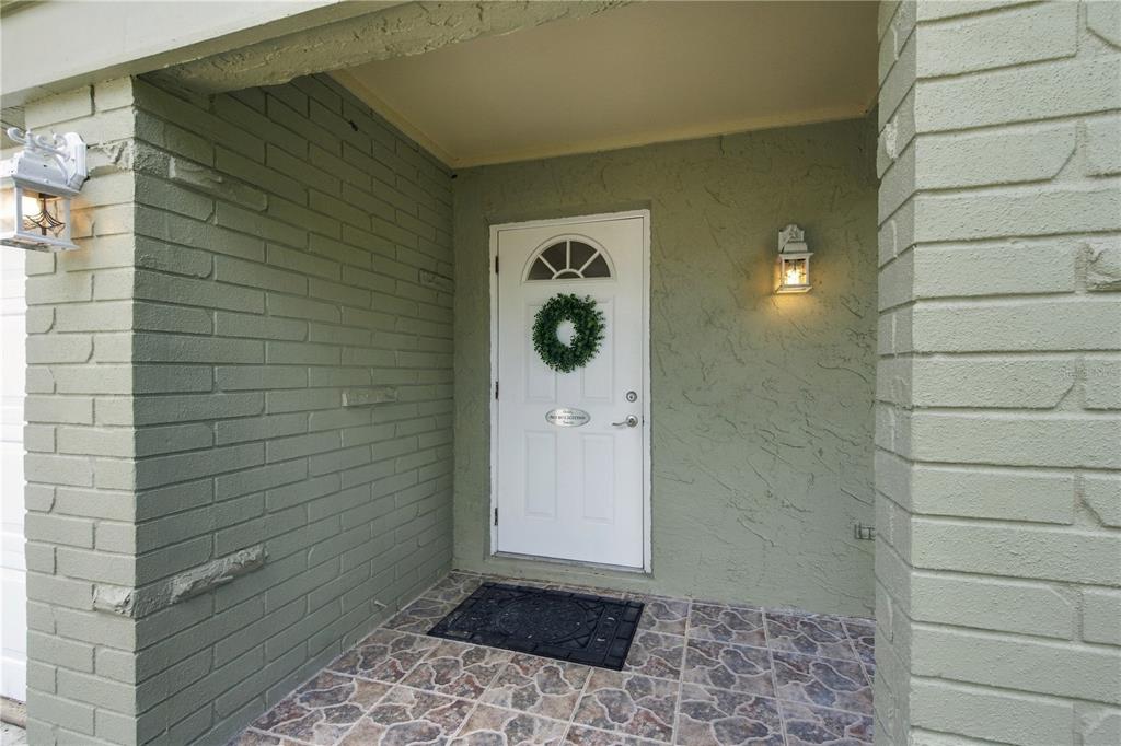 705 LEEWARD WAY, PALM HARBOR, FL — photo 3 of 30