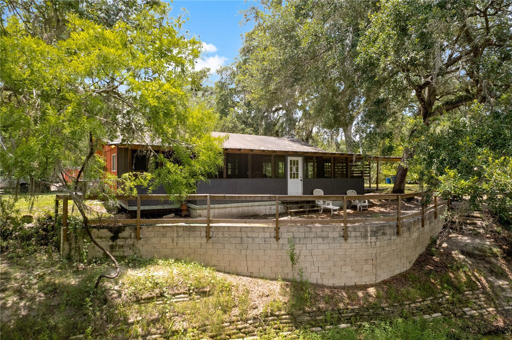 6410 AMELIA LANE