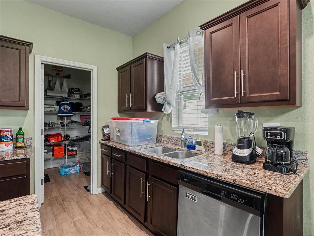 1096 ROBERTA ROAD, LAKE WALES, FL — photo 5 of 18