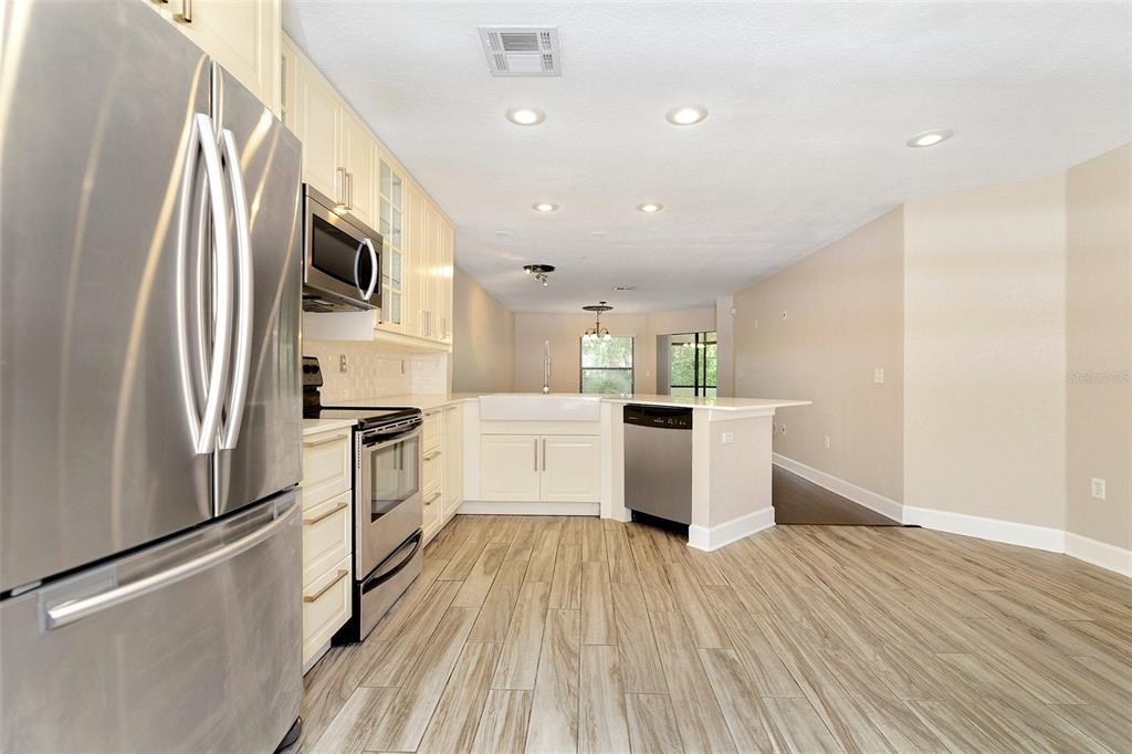 7711 SUGAR BEND DRIVE UNIT 7711, ORLANDO, FL — photo 5 of 26