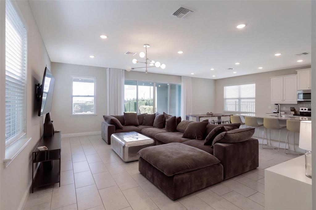 7779 WESTLAND DRIVE, KISSIMMEE, FL — photo 4 of 30