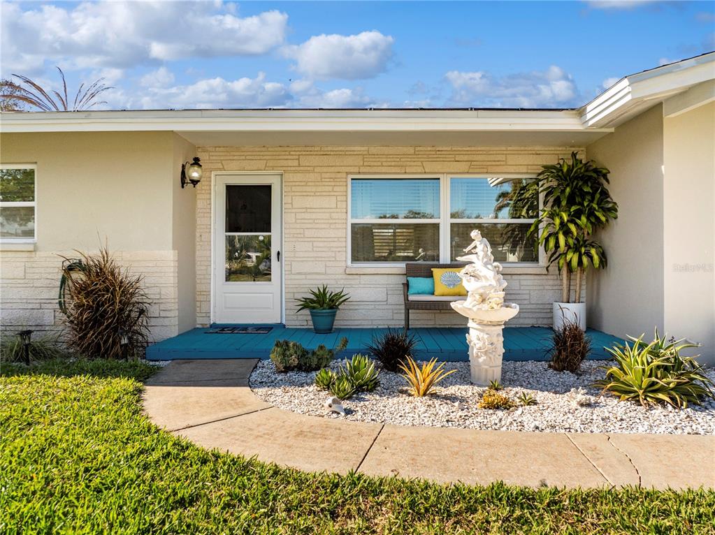 632 SHORE DRIVE, LARGO, FL — photo 4 of 30