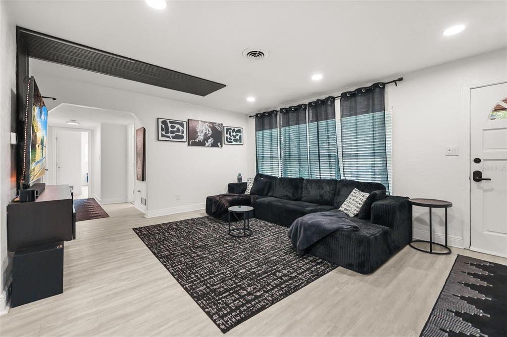 2909 HARGILL DRIVE, ORLANDO, FL — photo 4 of 27