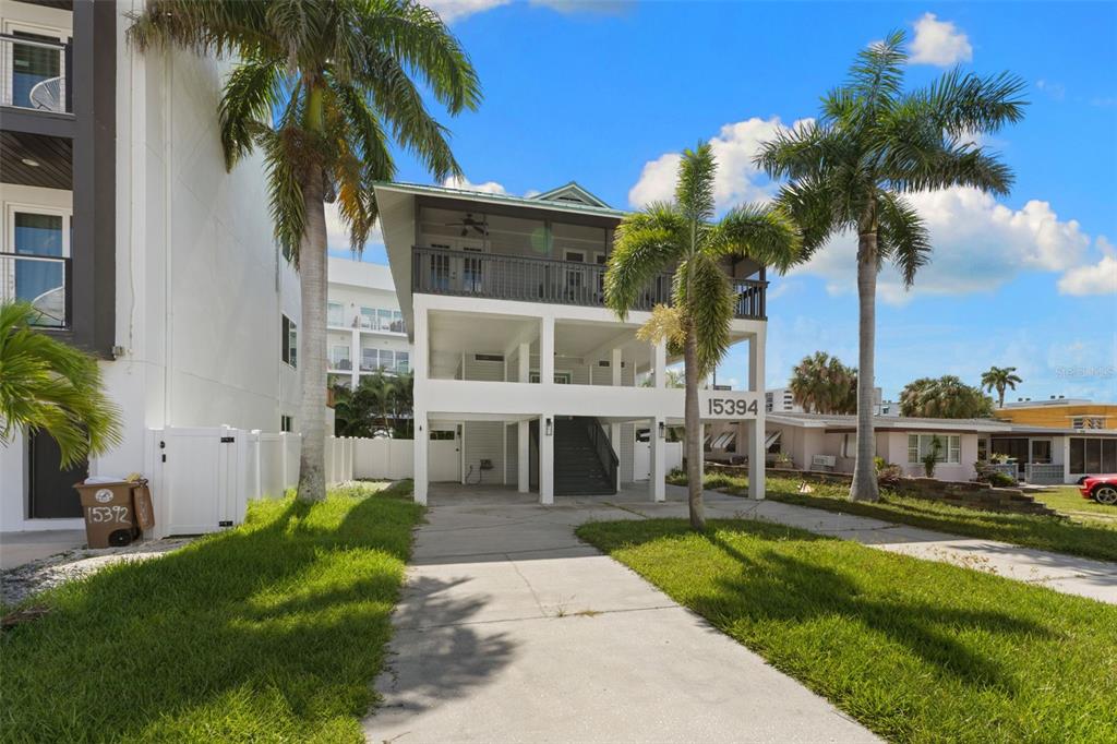 15394 2ND STREET E, MADEIRA BEACH, FL — photo 2 of 30