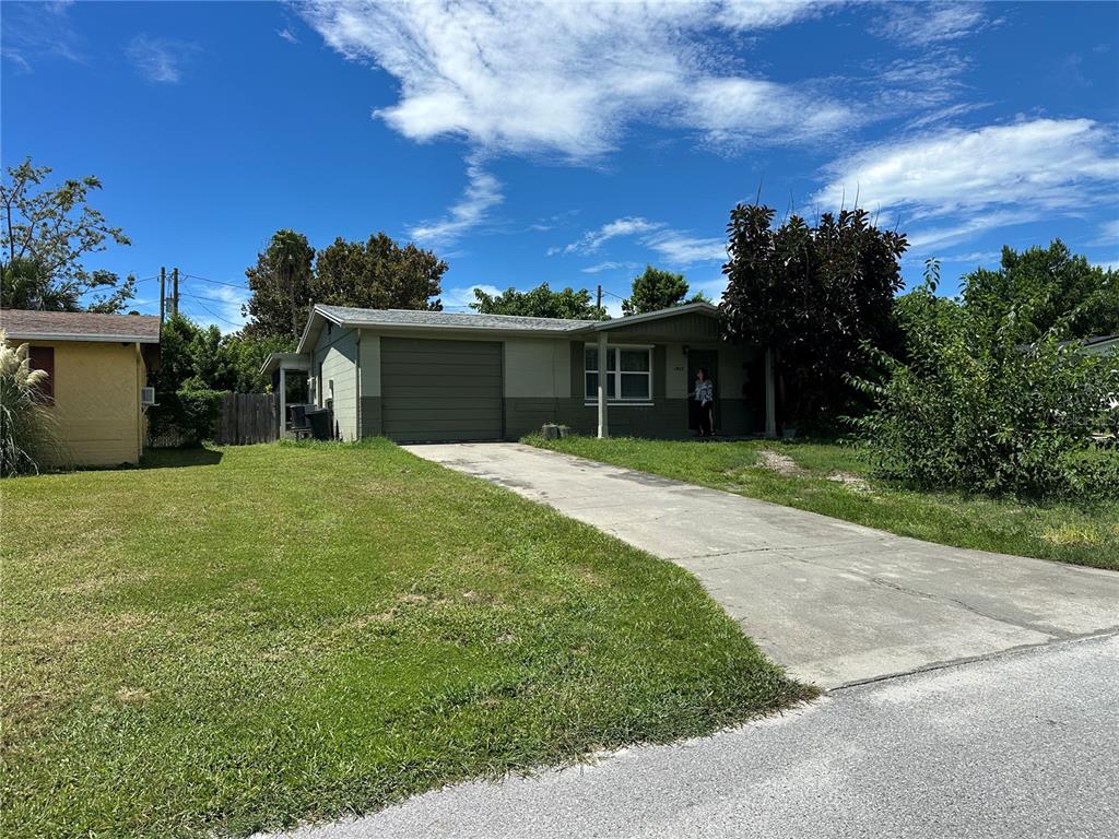 12807 VASSAR COURT, HUDSON, FL — photo 2 of 12
