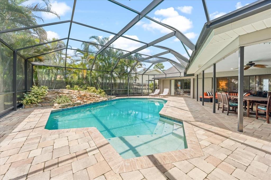 2995 EXETER DRIVE, CLEARWATER, FL — photo 3 of 30