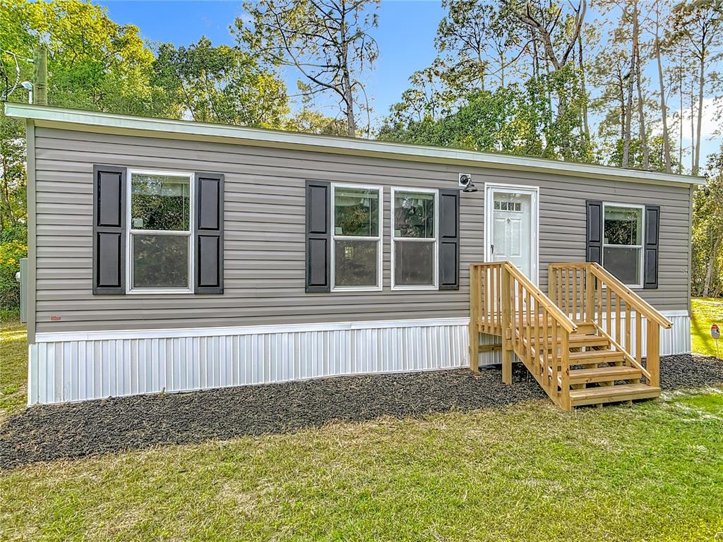 171 W HAGSTROM ROAD