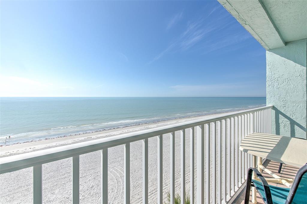 17200 GULF BOULEVARD UNIT 408, NORTH REDINGTON BEACH, FL — photo 4 of 30