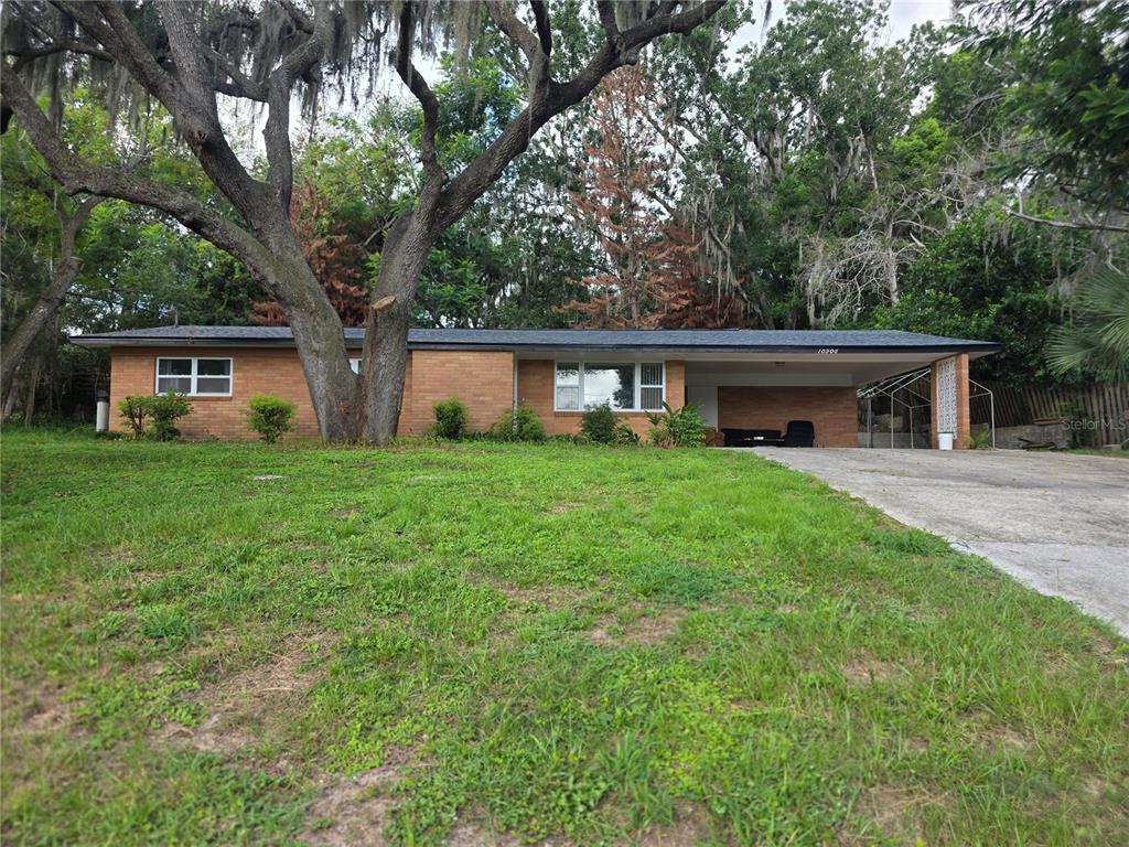 10906 CRESCENT LANE, CLERMONT, FL — photo 2 of 25
