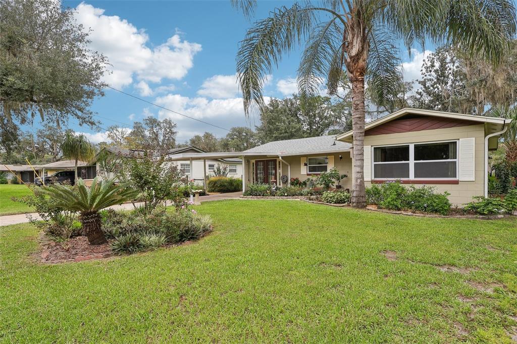 37350 OAK LANE, UMATILLA, FL — photo 4 of 35